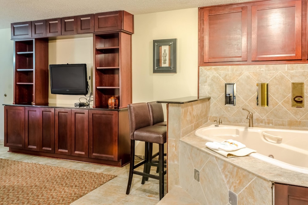 Quality Inn Moss Point - Pascagoula