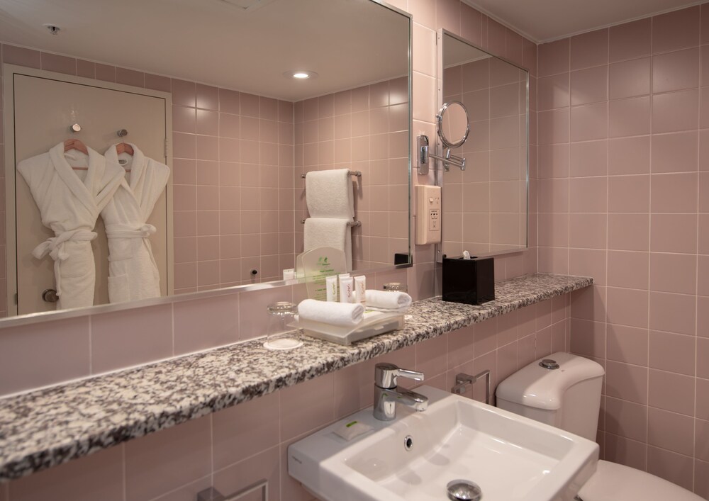 Holiday Inn Sydney Airport