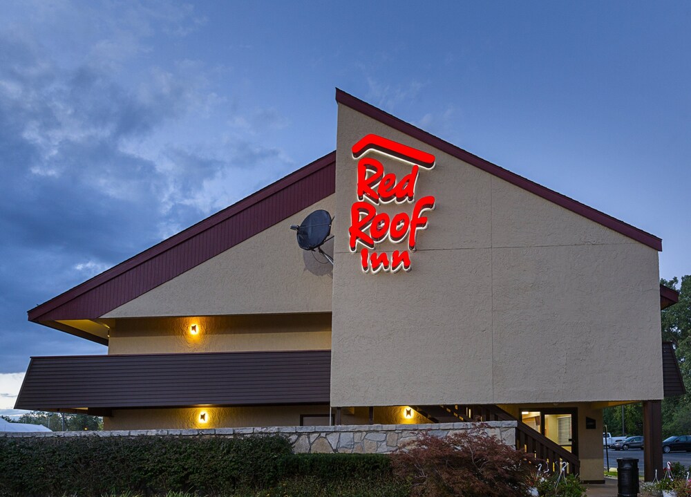 Exterior, Red Roof Inn Lansing West - MSU