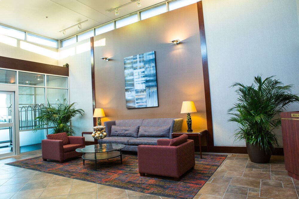 Holiday Inn Downtown Mercy Area 2019 Room S 106 Deals City View Interior Entrance Lobby