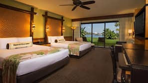 Premium bedding, pillowtop beds, in-room safe, desk