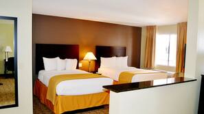 Premium bedding, in-room safe, desk, iron/ironing board