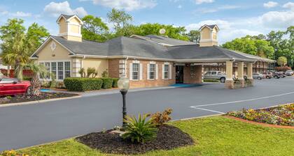 Quality Inn & Suites