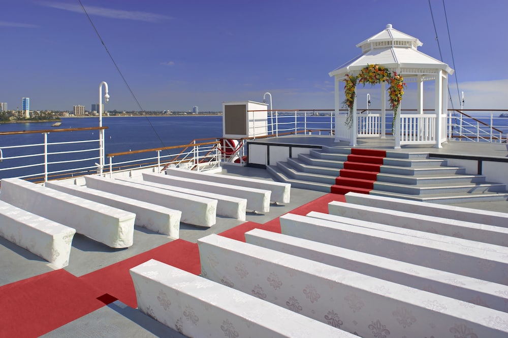 The Queen Mary, Los Angeles Room Prices & Reviews Travelocity