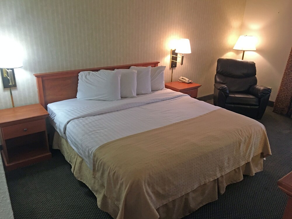 FairBridge Inn & Suites Idaho Falls