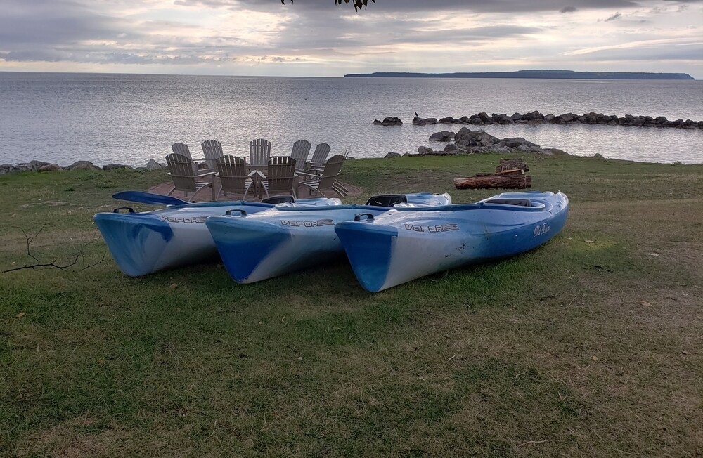 Baymont by Wyndham St. Ignace Lakefront in St Ignace Best Rates