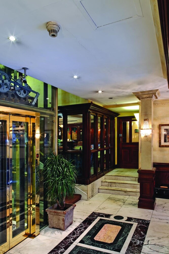 Lobby, Rochester Hotel by Blue Orchid