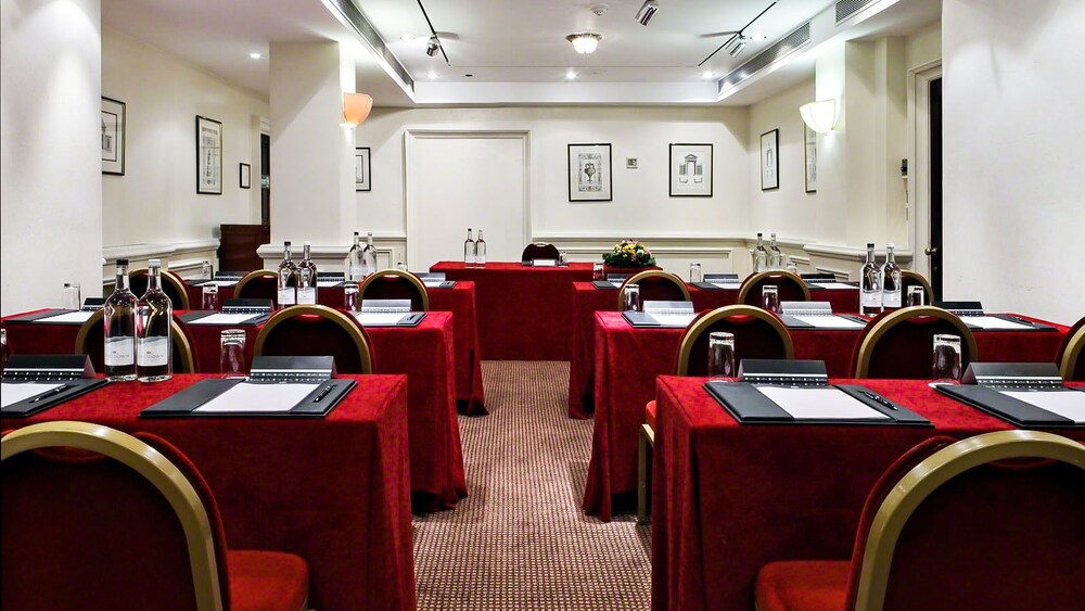 Rochester Hotel By Blue Orchid London 2019 Hotel Prices - 
