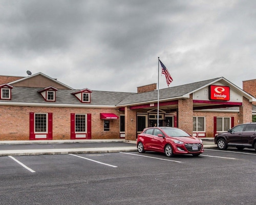 Great Place to stay Econo Lodge Inn & Suites near Enterprise 