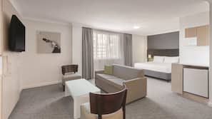 Premium bedding, Select Comfort beds, minibar, desk