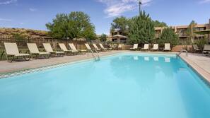 Outdoor pool, open 10 AM to 10 PM, pool umbrellas, sun loungers