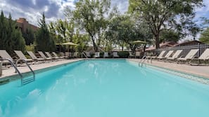 Outdoor pool, open 10 AM to 10 PM, pool umbrellas, sun loungers