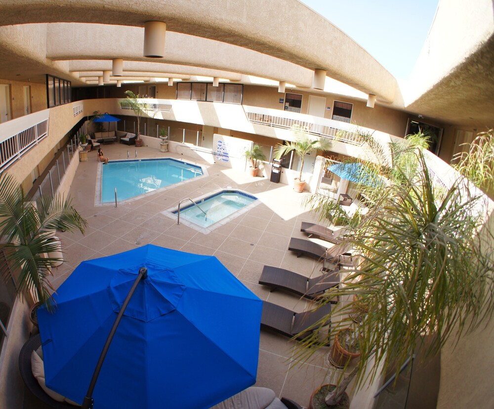 The Pacific Inn in Seal Beach | Best Rates u0026 Deals on Orbitz