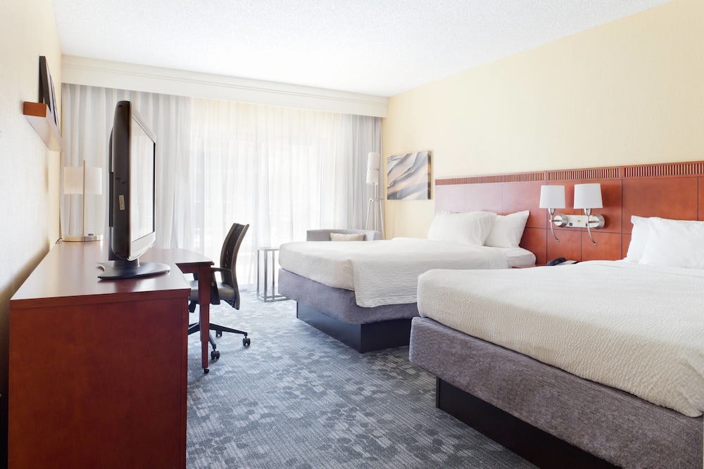 Courtyard by Marriott Fort Lauderdale Plantation