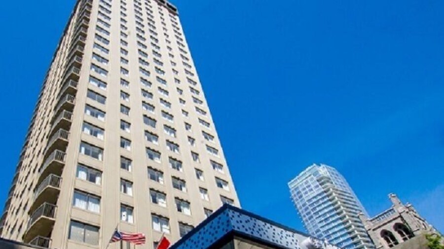 Century Plaza Hotel & Spa