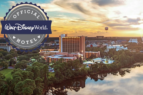 Great Place to stay Wyndham Lake Buena Vista Disney Springs® Resort Area near Lake Buena Vista 