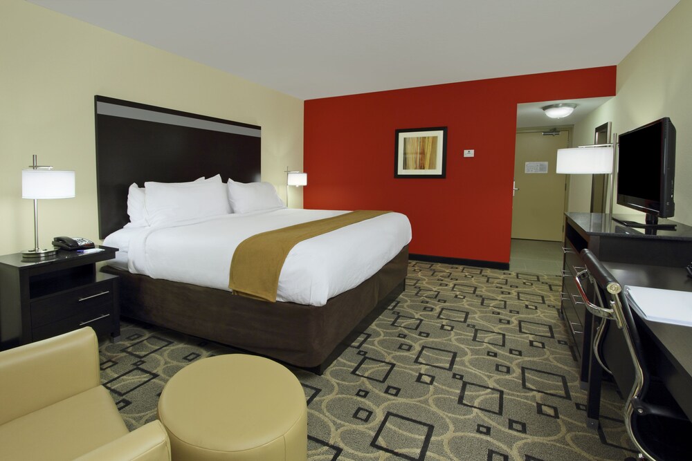Holiday Inn Express Augusta Downtown, an IHG Hotel in Augusta Best Rates & Deals on Orbitz