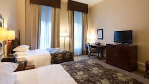 Egyptian cotton sheets, premium bedding, pillowtop beds, in-room safe