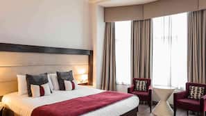 In-room safe, desk, iron/ironing board, free WiFi