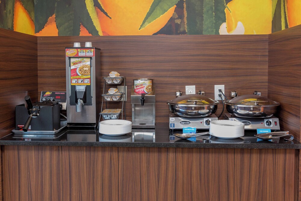 Fairfield Inn & Suites by Marriott Lumberton in Lumberton Best Rates