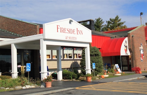 Great Place to stay Fireside Inn & Suites Waterville near Waterville 