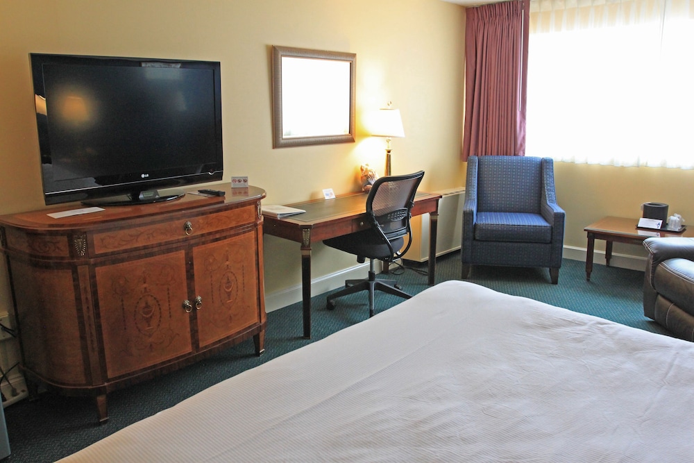 Fireside Inn & Suites Waterville