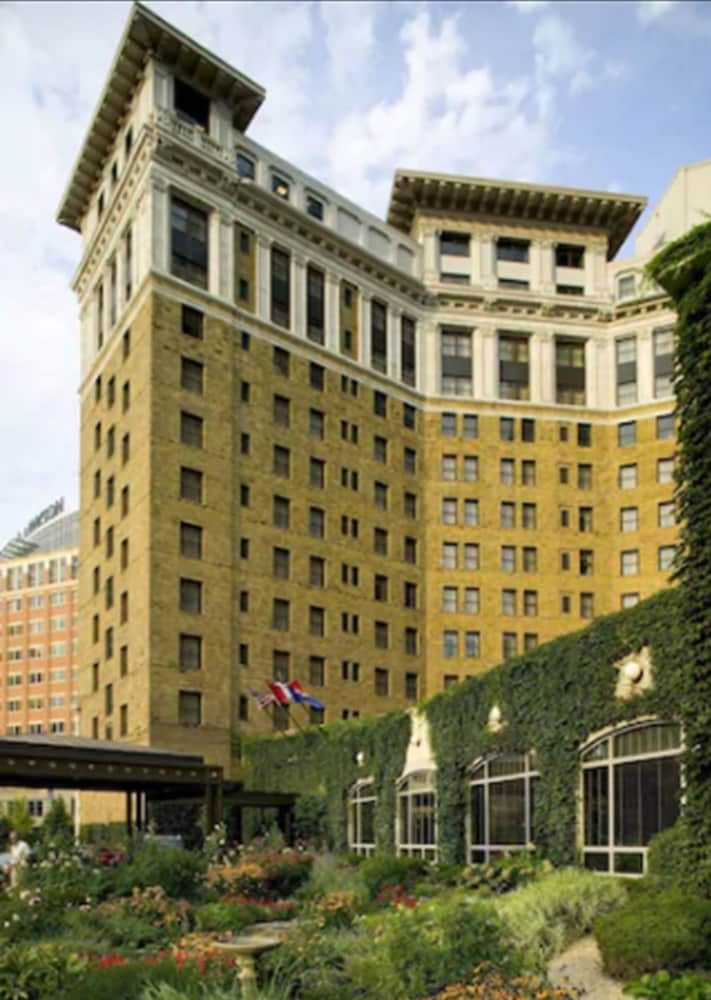 The Saint Paul Hotel, in St. Paul, United States - Preferred Hotels &  Resorts