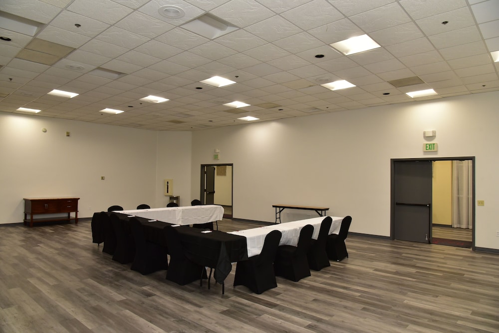 Meeting facility, Ramada by Wyndham San Diego National City