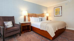 Premium bedding, in-room safe, desk, blackout drapes