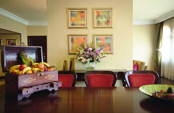 Movenpick Hotel Karachi Reviews Photos Rates Ebookers Com