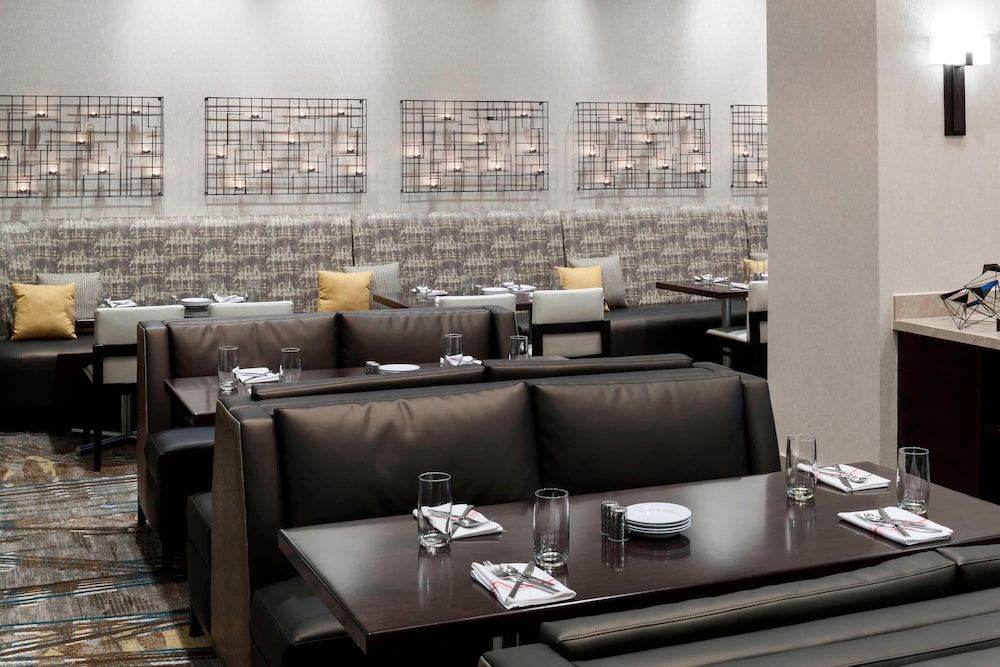 Fairfax Marriott at Fair Oaks in Fairfax Best Rates & Deals on Orbitz