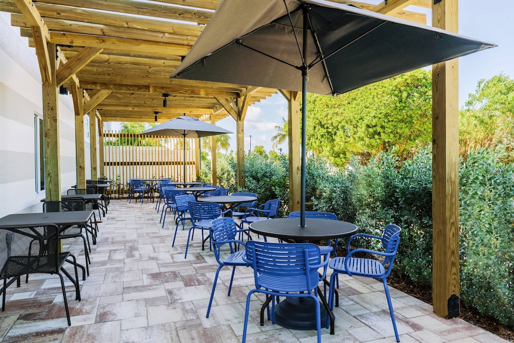 Fairfield Inn &amp; Suites by Marriott Marathon Florida Keys