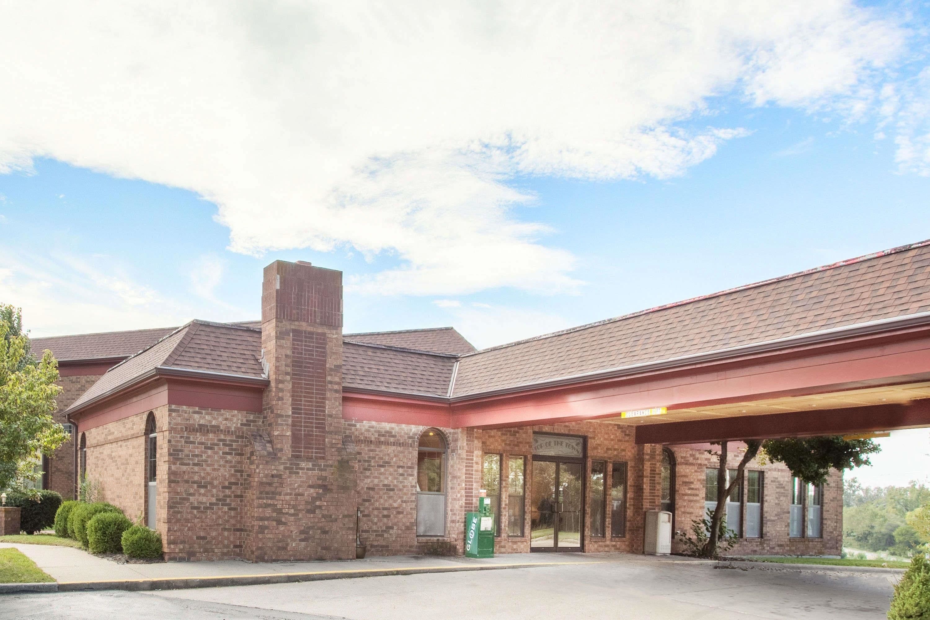 Super 8 Atchison in Atchison, United States
