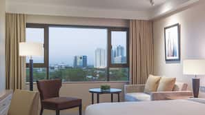 Premium bedding, minibar, in-room safe, desk