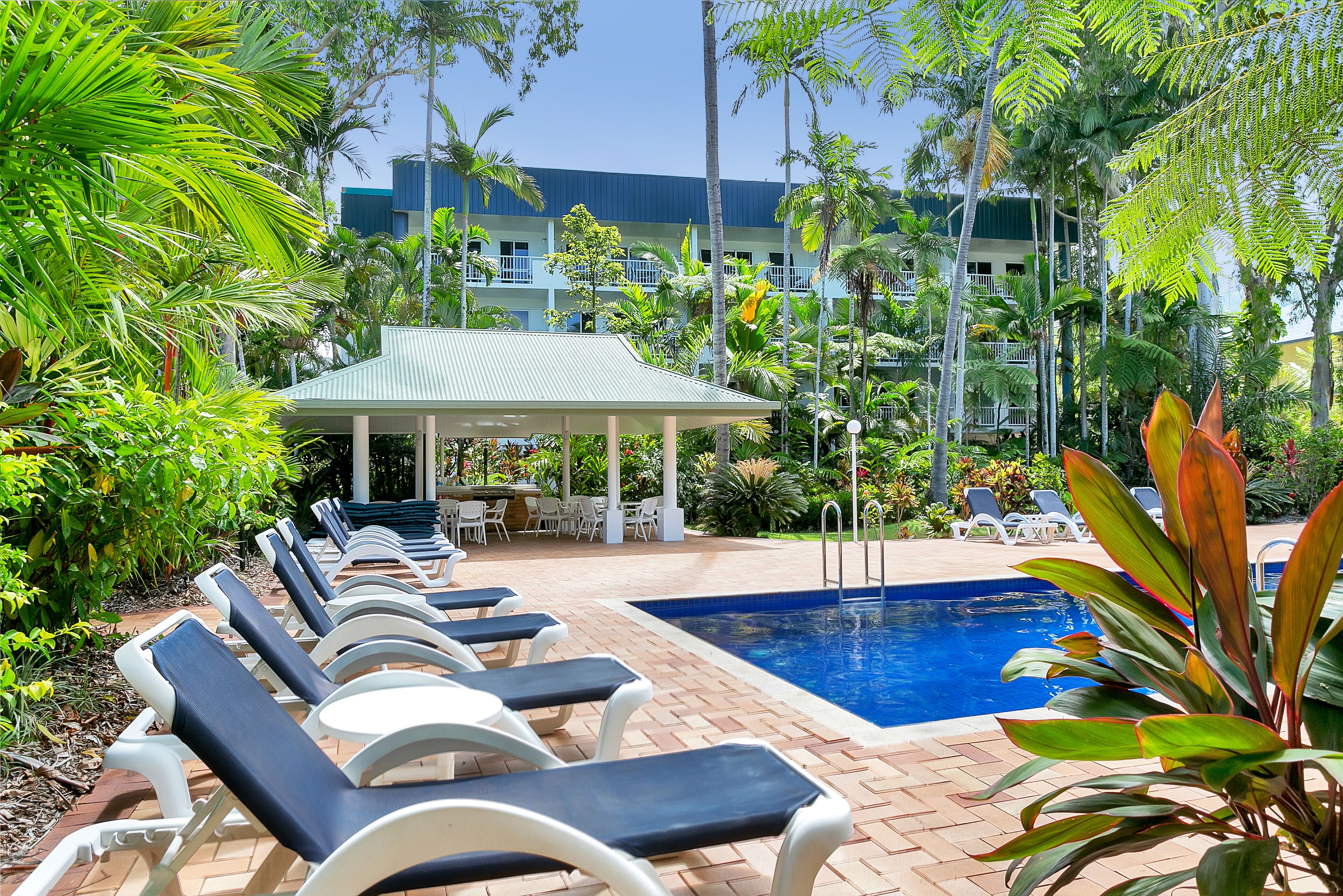 Agincourt Beachfront Apartments