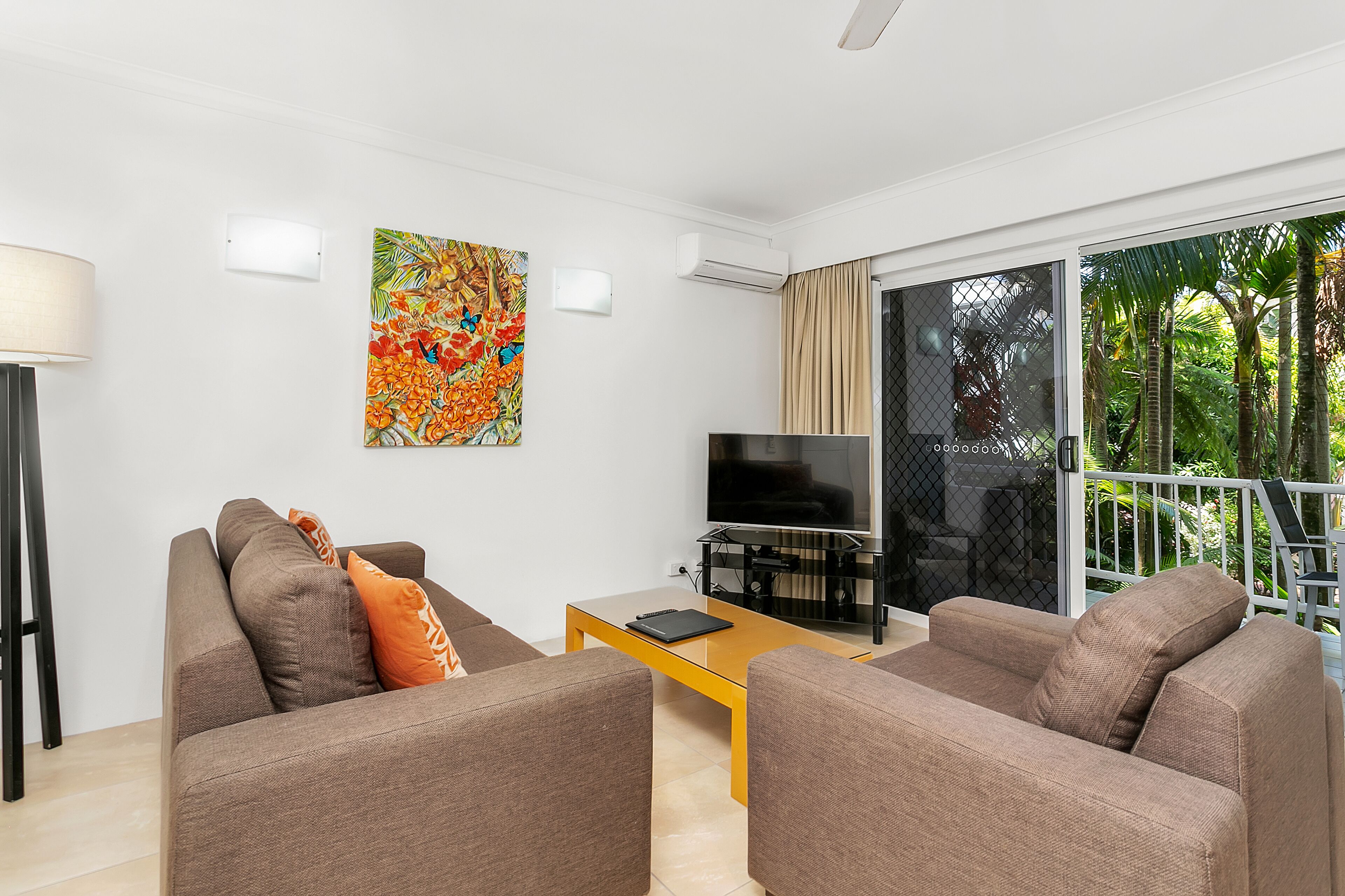 Agincourt Beachfront Apartments