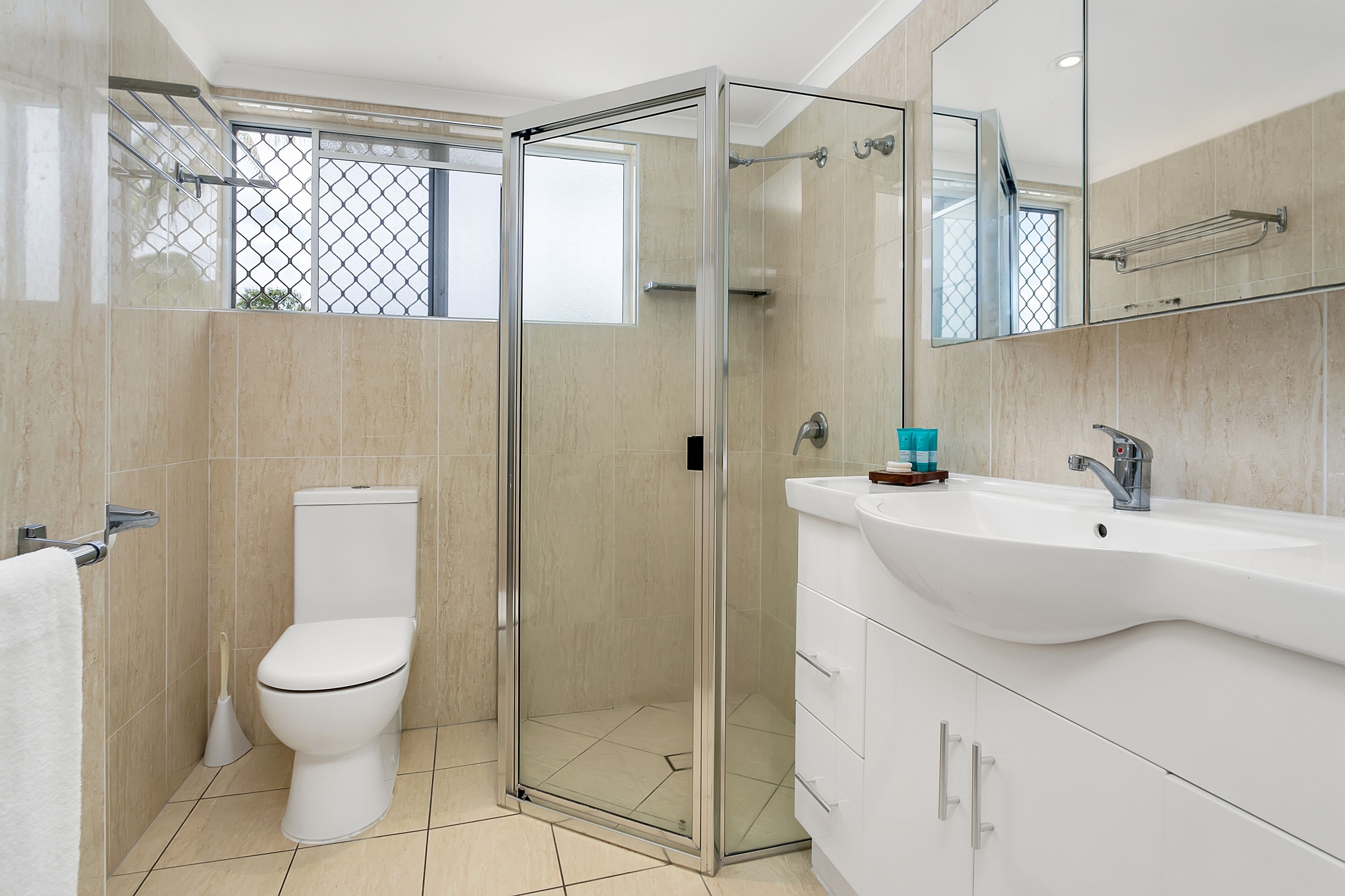 Agincourt Beachfront Apartments