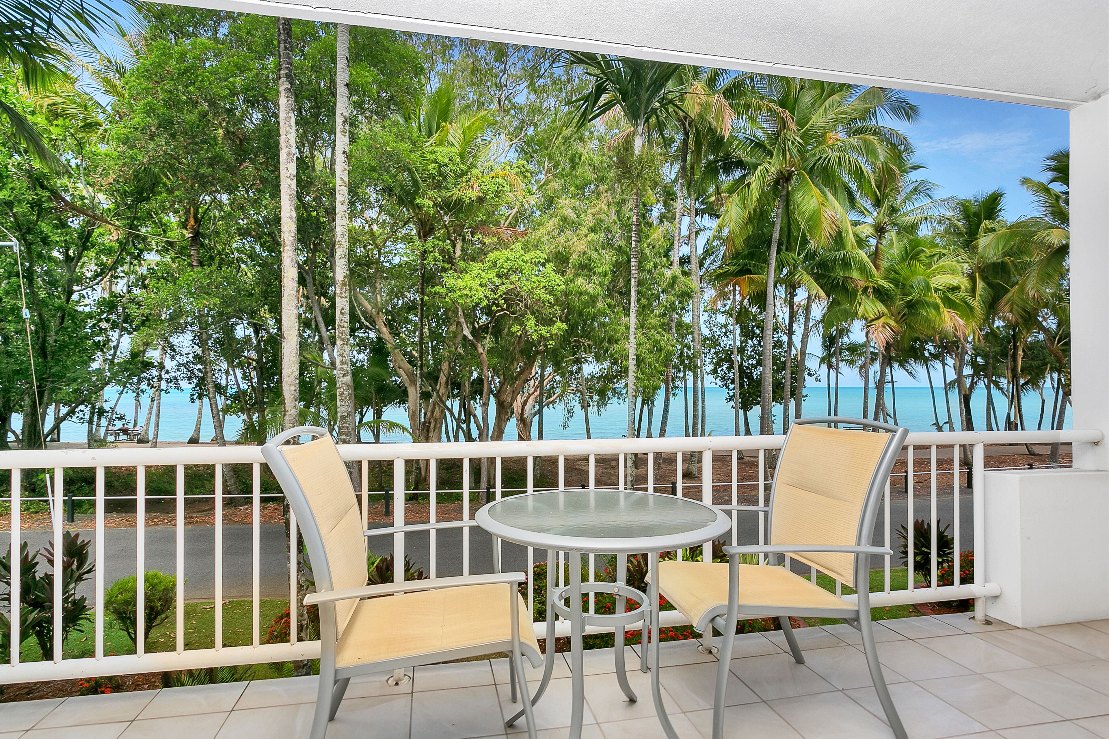 Agincourt Beachfront Apartments