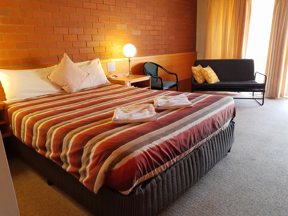 All Rivers Motor Inn