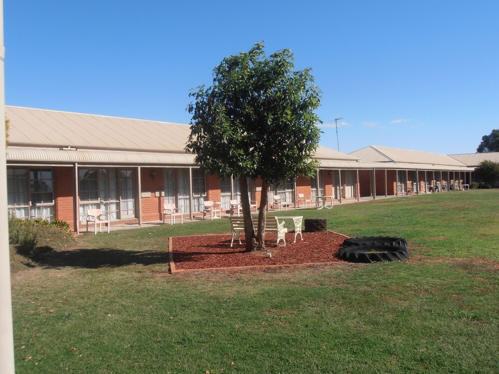All Rivers Motor Inn