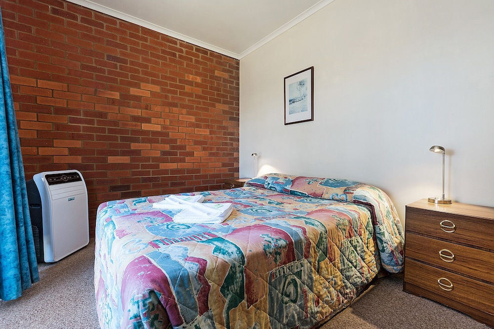 All Rivers Motor Inn