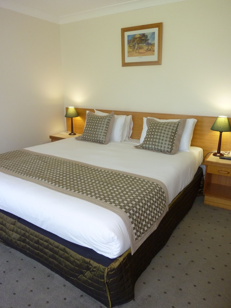 Quality Inn Carriage House