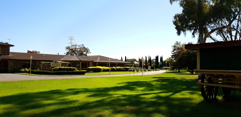 Quality Inn Carriage House
