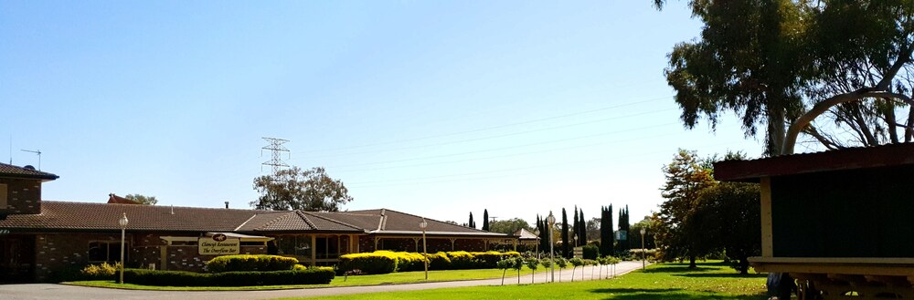 Quality Inn Carriage House
