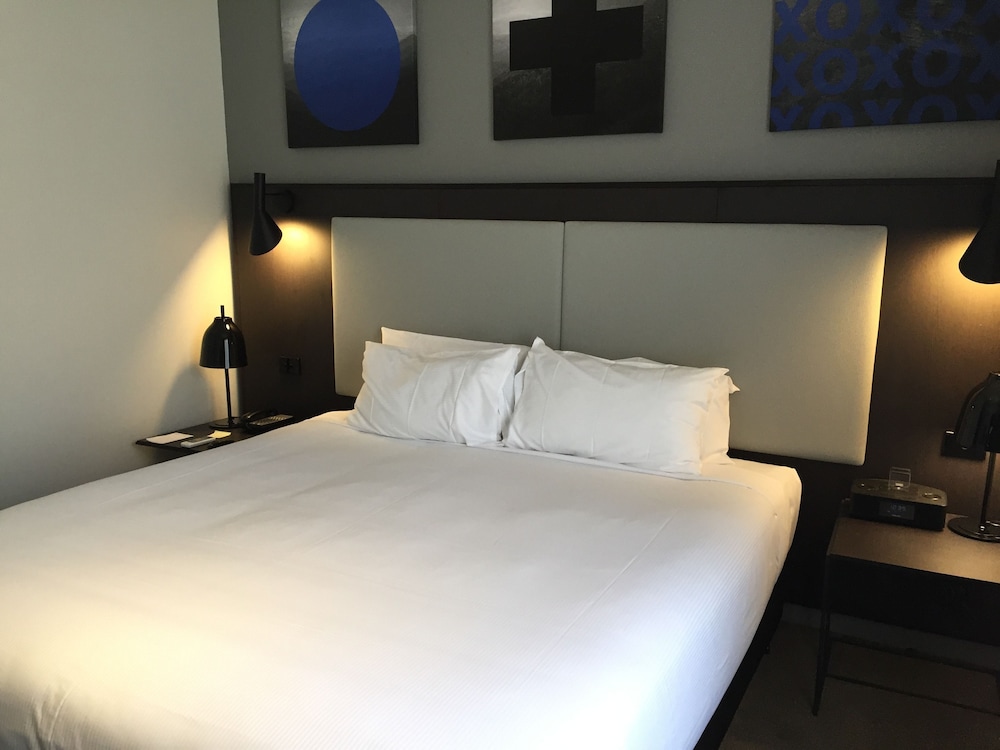 CKS Sydney Airport Hotel