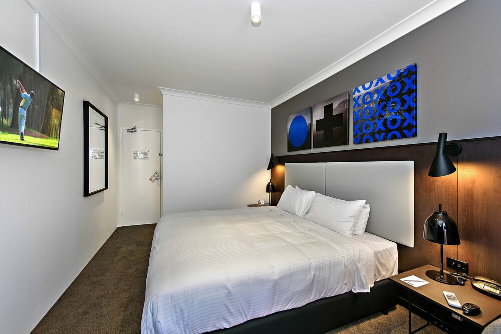 CKS Sydney Airport Hotel