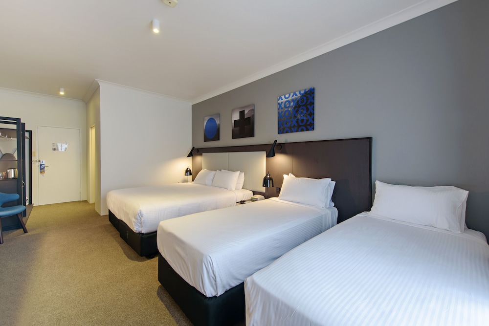 CKS Sydney Airport Hotel