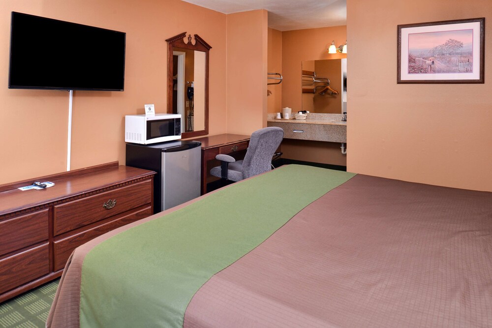 Americas Best Value Inn & Suites Siloam Springs