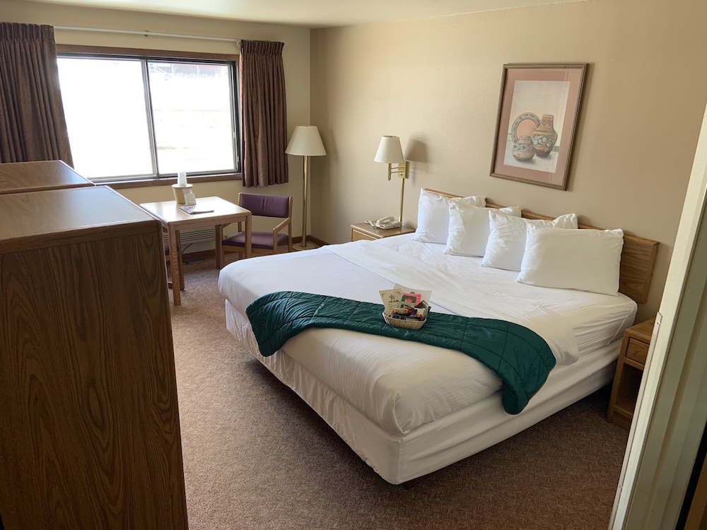 MTN Lodge Ridgway in Ridgway Best Rates & Deals on Orbitz