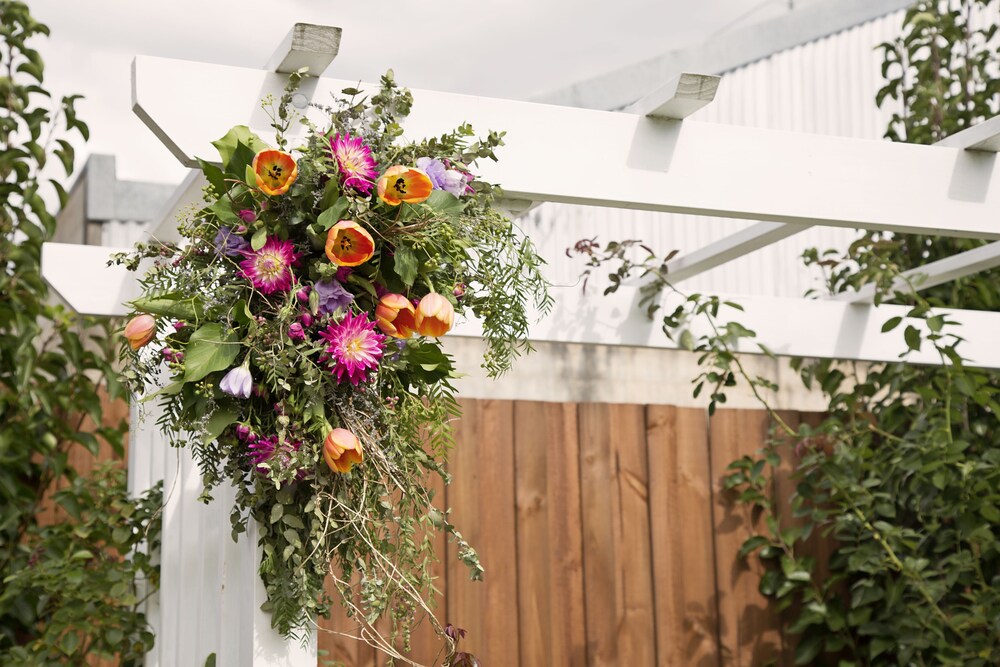 Outdoor wedding area, The Riversleigh